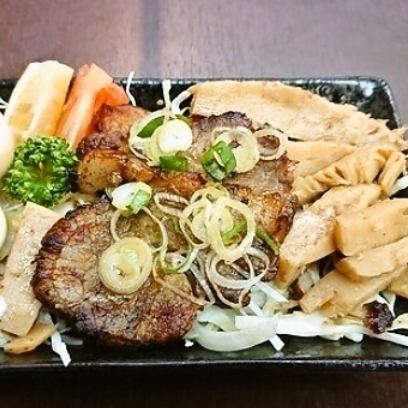 味玉・チャーシュー・メンマ