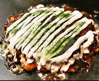 スペシャル(豚/イカ/エビ/貝柱/チクコン)