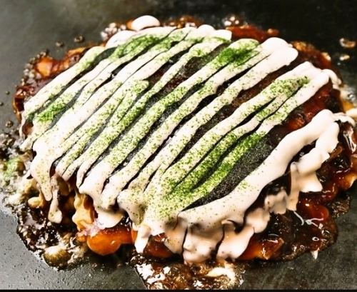 スペシャル(豚/イカ/エビ/貝柱/チクコン)