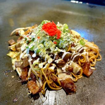 神戸名物!ぼっかけ焼きそば