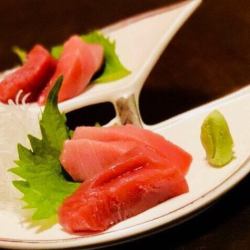 お造り盛り合わせ(1人前)