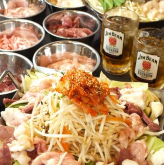 ≪Horumon Sakai great value banquet course≫ 8 dishes including offal hotpot + 2 hours of all-you-can-drink included 4,950 yen (tax included)