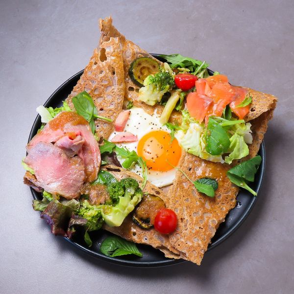 【サラダガレット ハーフ&ハーフ】単品1,800円(税込) 放題セット2,200円(税込)