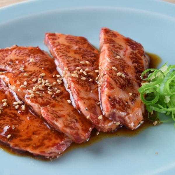 Cheap and delicious Kuroge Wagyu beef! It's too cheap for the quality of this meat!! "Shinsuke", which pursues the best cost performance, is now open!