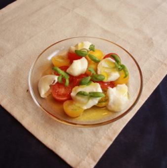 フレッシュトマトカプレーゼ