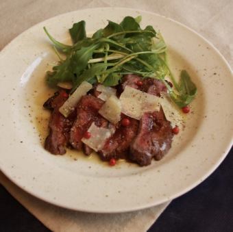 馬肉のタリアータ 