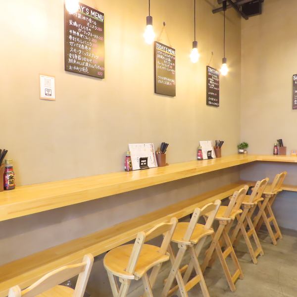 【蕨駅徒歩3分】8名様から貸切可能!ゆっくりお食事とお酒を楽しむことが出来ます。椅子もご用意していますのでお気軽にお声がけください!