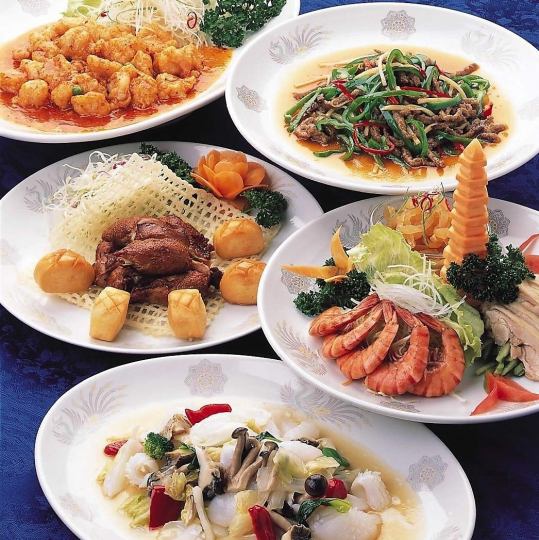 【90分钟畅饮套餐】~ 尽享正宗川菜和日间畅饮（共9道菜）~ 午餐聚会的理想之选