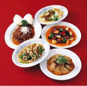 Stir-fried pork and garlic sprouts, stir-fried pork and zha cai, stir-fried pork and kimchi (spicy), stewed meatballs and seasonal vegetables