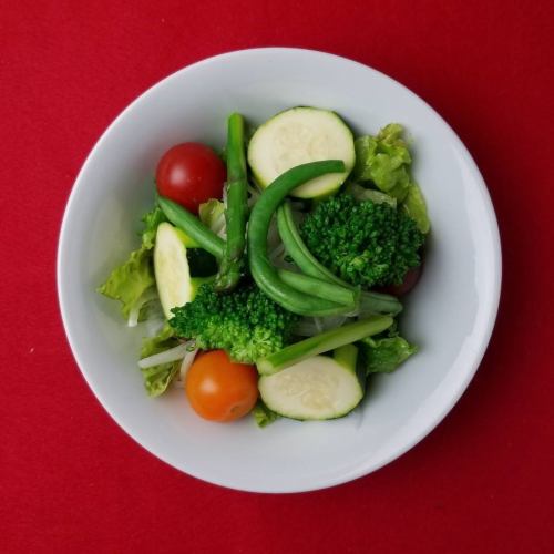 简单的蔬菜沙拉