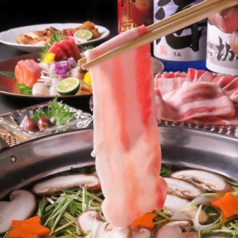 【一番人気！】 豪華刺身3種盛りや国産三元豚のしゃぶしゃぶなど全8品3H飲み放題付4,000円(税込)
