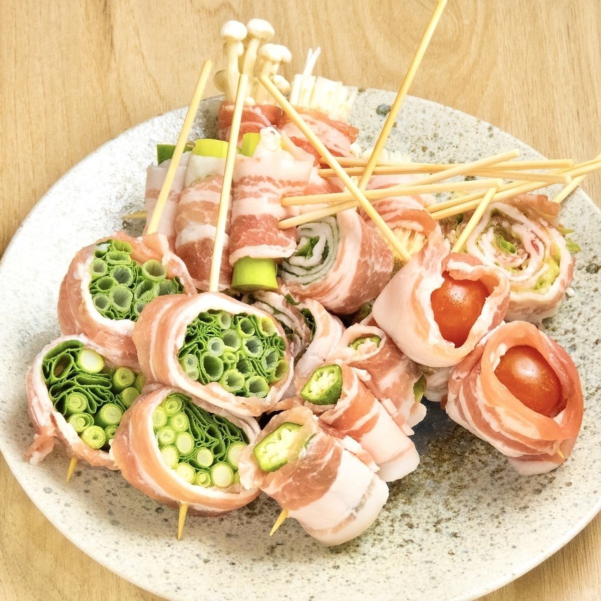 【女性に人気！】種類豊富な野菜巻き串は230円から！