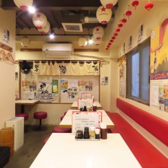 12名以上のご予約の場合は2階をフロア貸し。15名前後までOKです！