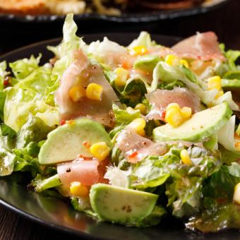 Avocado and raw ham salad
