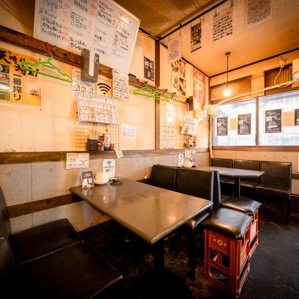 温かみのある照明と活気ある雰囲気が魅力です。ご宴会にピッタリなコースや飲み放題も種類豊富にご用意ございますので、ご希望の場合はお気軽に店舗までお問い合わせください！