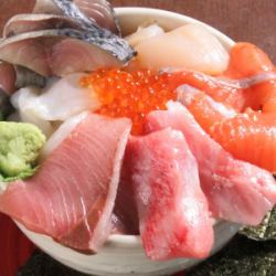 Hokkaido Morning Market Seafood Bowl