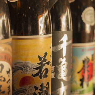 Over 30 types of Kagoshima sake and shochu