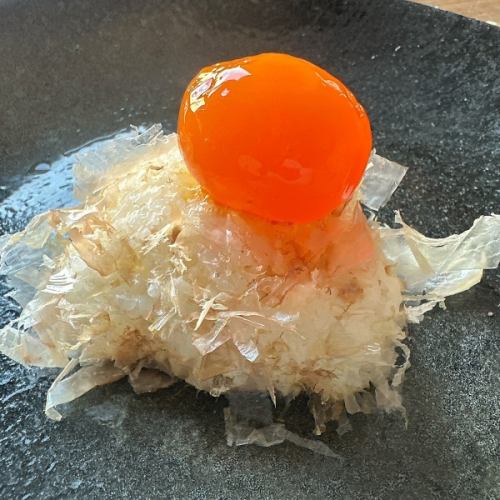 かつおまぶし黄身醤油