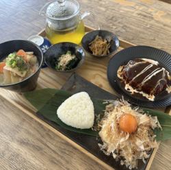 【選べる主菜】デミハンバーグ