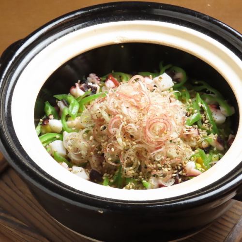 Clay pot rice with octopus and summer vegetables