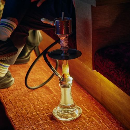 You can enjoy shisha in a relaxed atmosphere.