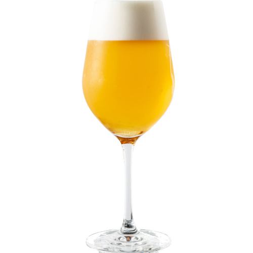 Draft beer is served in a “wine glass” where you can enjoy the aroma.