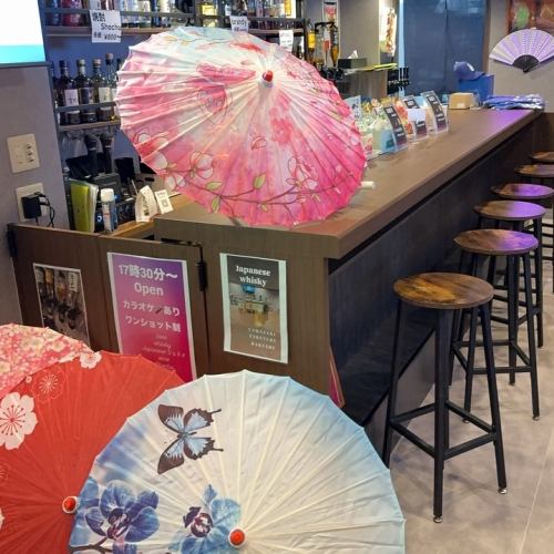 日本の伝統美も楽しめる店内♪