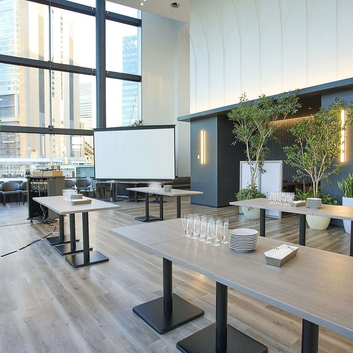 【最大180名までOK♪】会社宴会や忘年会にも◎グラングリーンで夜景宴会を★