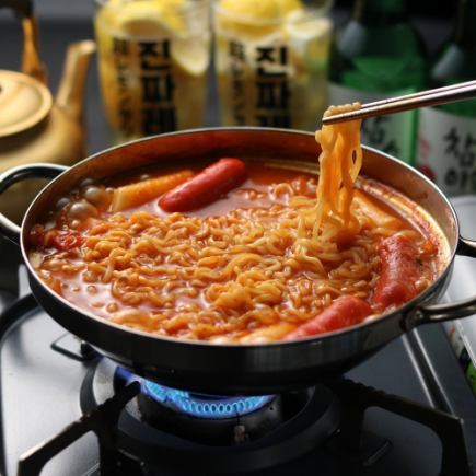 仅限学生☆适合酒会和发布会◎包括Budai jjigae，yangnyeom鸡等“私人套餐”3,500日元，包括2小时无限畅饮