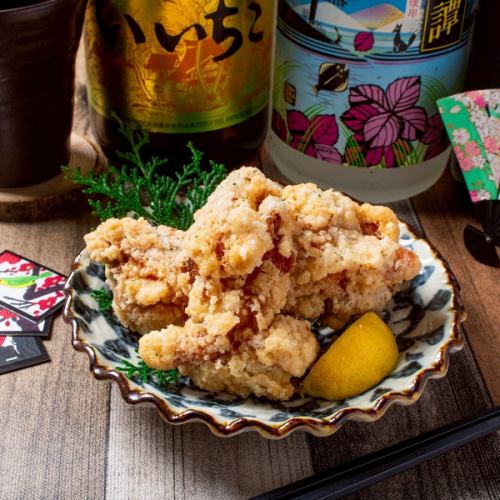 秘伝の若鶏の唐揚げ