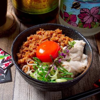 鮮腐竹肉末蓋飯