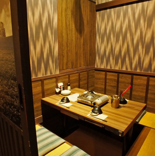 Located just a 5-minute walk from Shinjuku Station, it can be used for a variety of occasions, from large company banquets to private drinking parties with small groups of friends.We also have private rooms available, so you can relax in comfort.