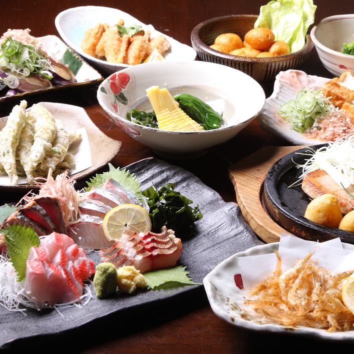 Just 5 minutes walk from Kudanshita Station♪ Please enjoy our exquisite sashimi.