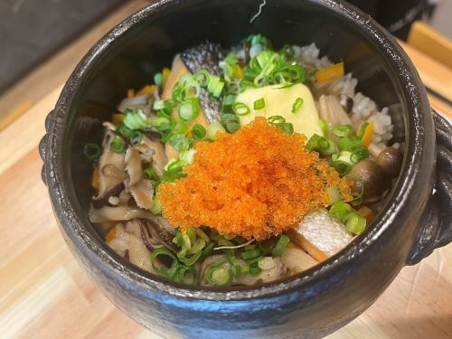 鮭ときのこの土鍋ご飯