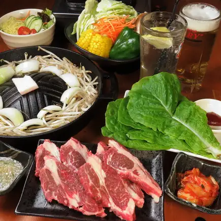 【當日供應】含90分鐘暢飲 ◎ 北海道直送羊肉「成吉思汗套餐」 5,500日圓（含稅）