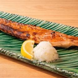 脂のリ抜群!サーモンハラス