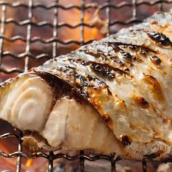 Tottori Tokuda Shoten's exceptionally delicious salted mackerel