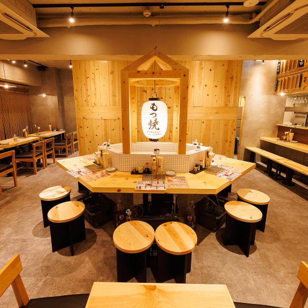 The spacious rooms allow groups to sit in a variety of seats!! Please use this for various private occasions such as banquets, drinking parties, girls' night out, group parties, dates, etc. ♪ [Ebisu Izakaya Welcome and Farewell Party] ]
