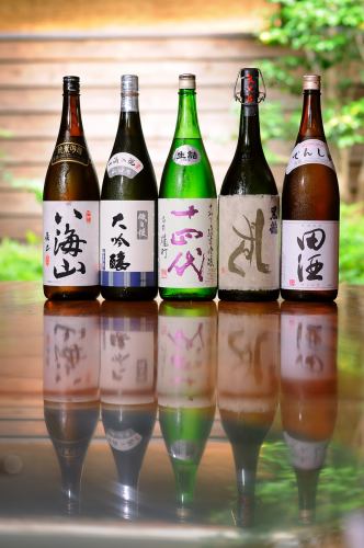 「獺祭」「十四代」人気の日本酒をご堪能。