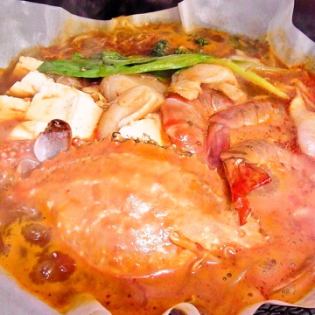 Seafood pan hot pot Sichuan style