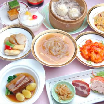 Hanahana Lunch Course 4,150 yen (tax included) *Reservations open from 1pm on weekdays.