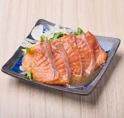 サーモンカルパッチョ