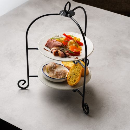 前菜盛り合わせ