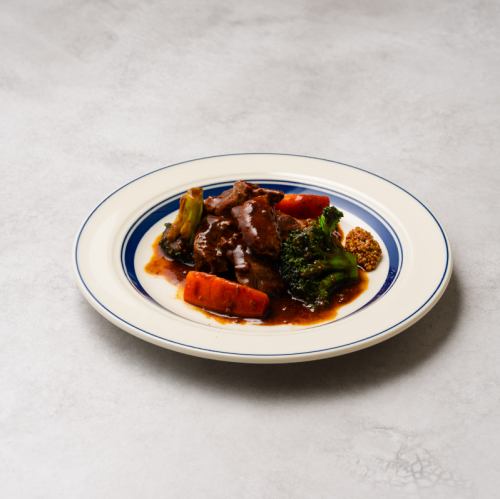 濃厚デミグラスのビーフシチュー