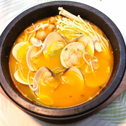 はまぐりトムヤム蒸し