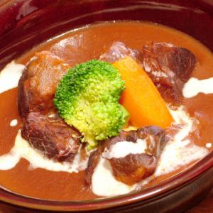 Beef stew (with bucket)