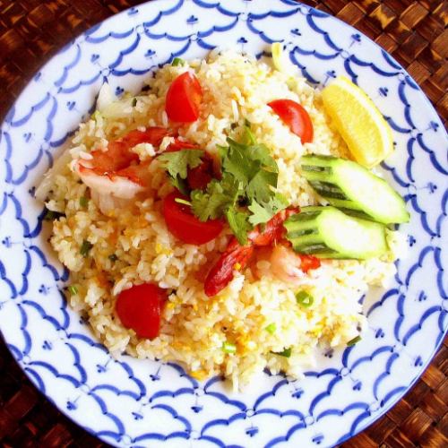 Fried rice with shrimp "Khao Pat Kung"