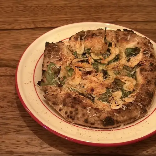 比安卡配樱花虾和菊花菜