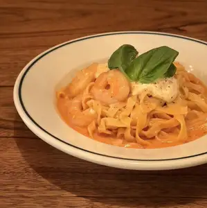 ☆ 새우와 모짜렐라 토마토 크림