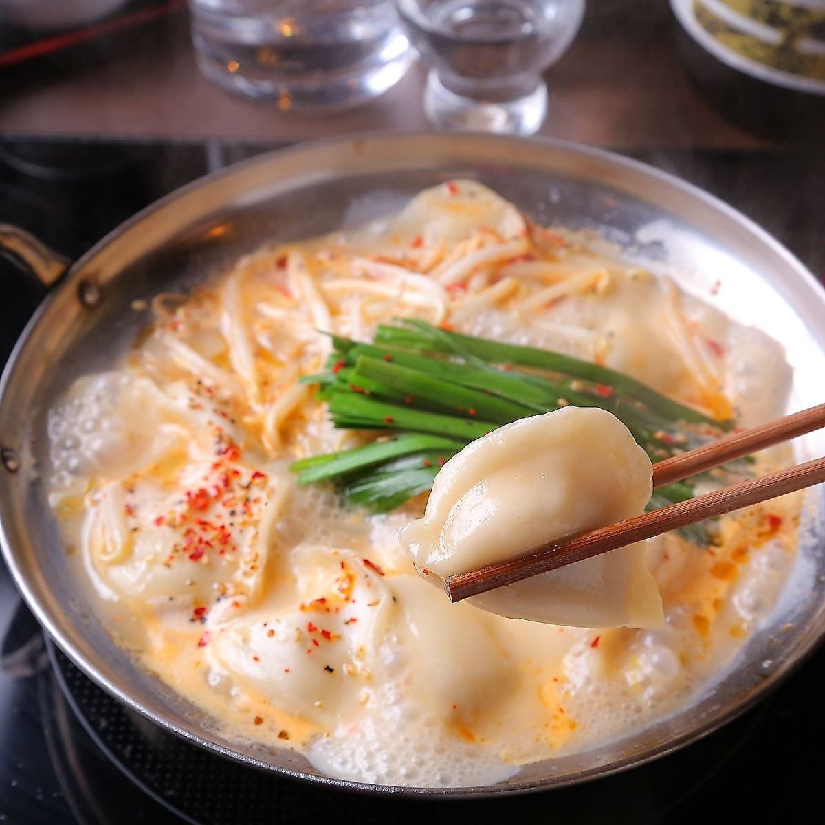 大阪で愛され続ける人気の博多もつ鍋が金沢に初出店♪